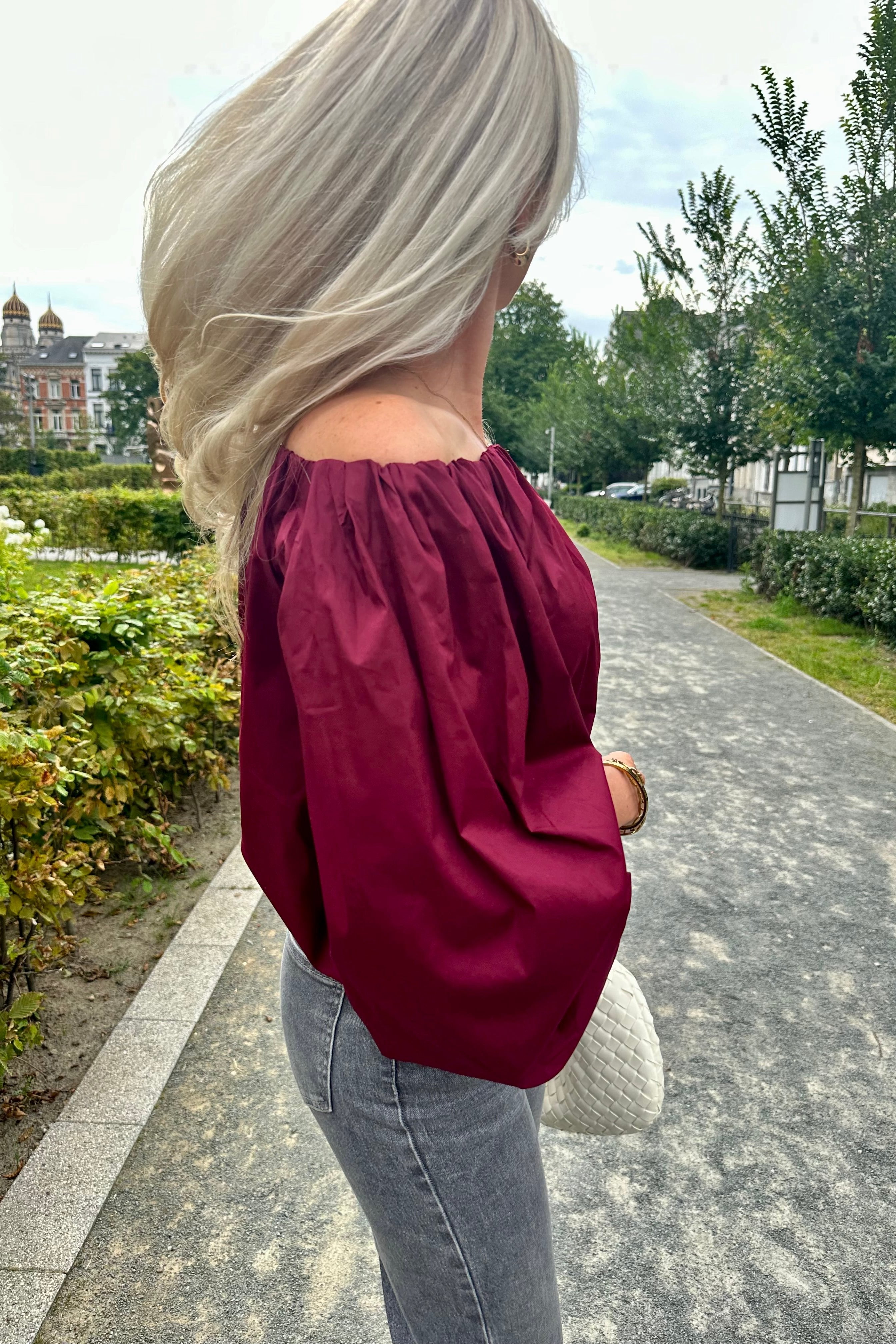 ARIA OFF SHOULDER BLOUSE