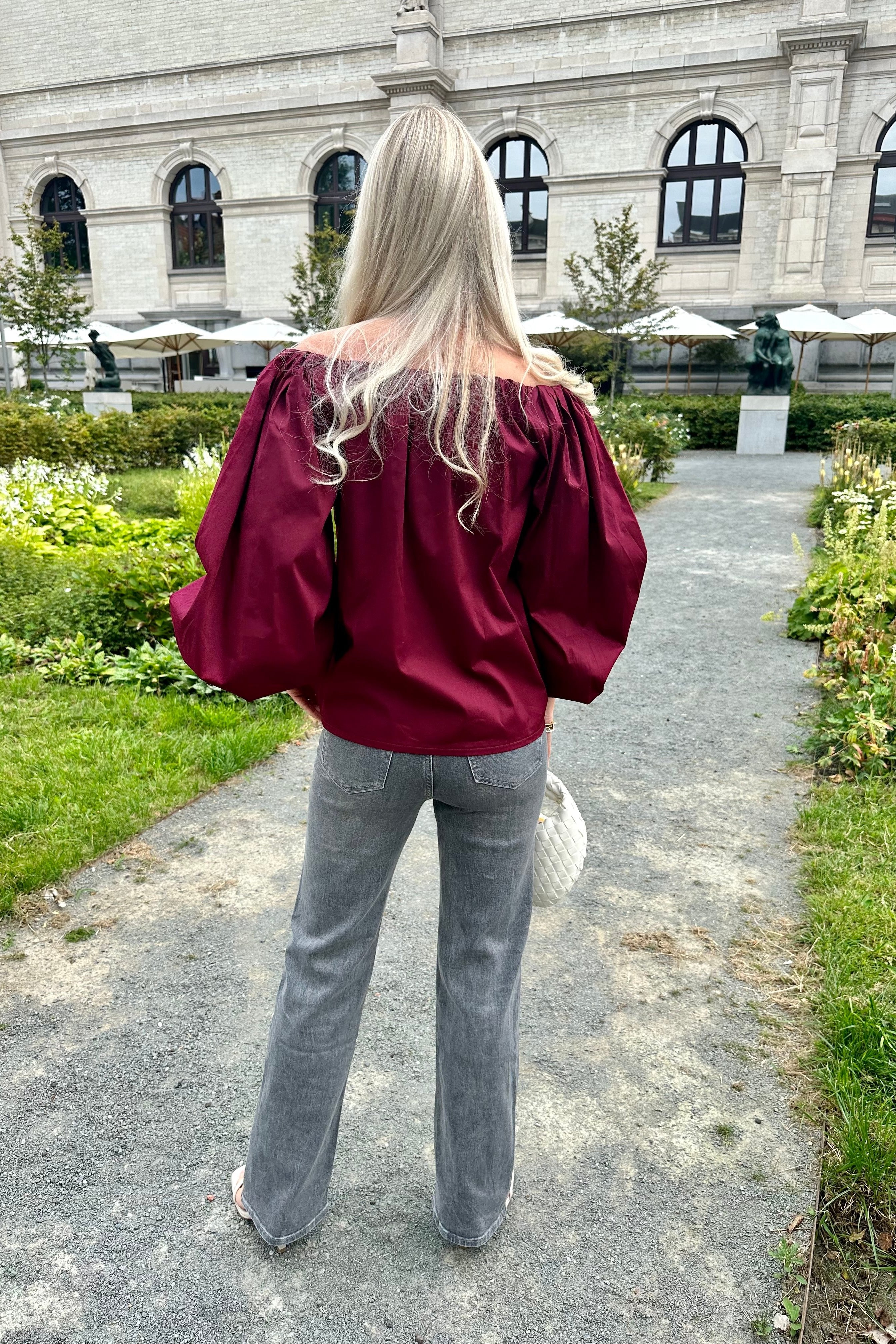 ARIA OFF SHOULDER BLOUSE
