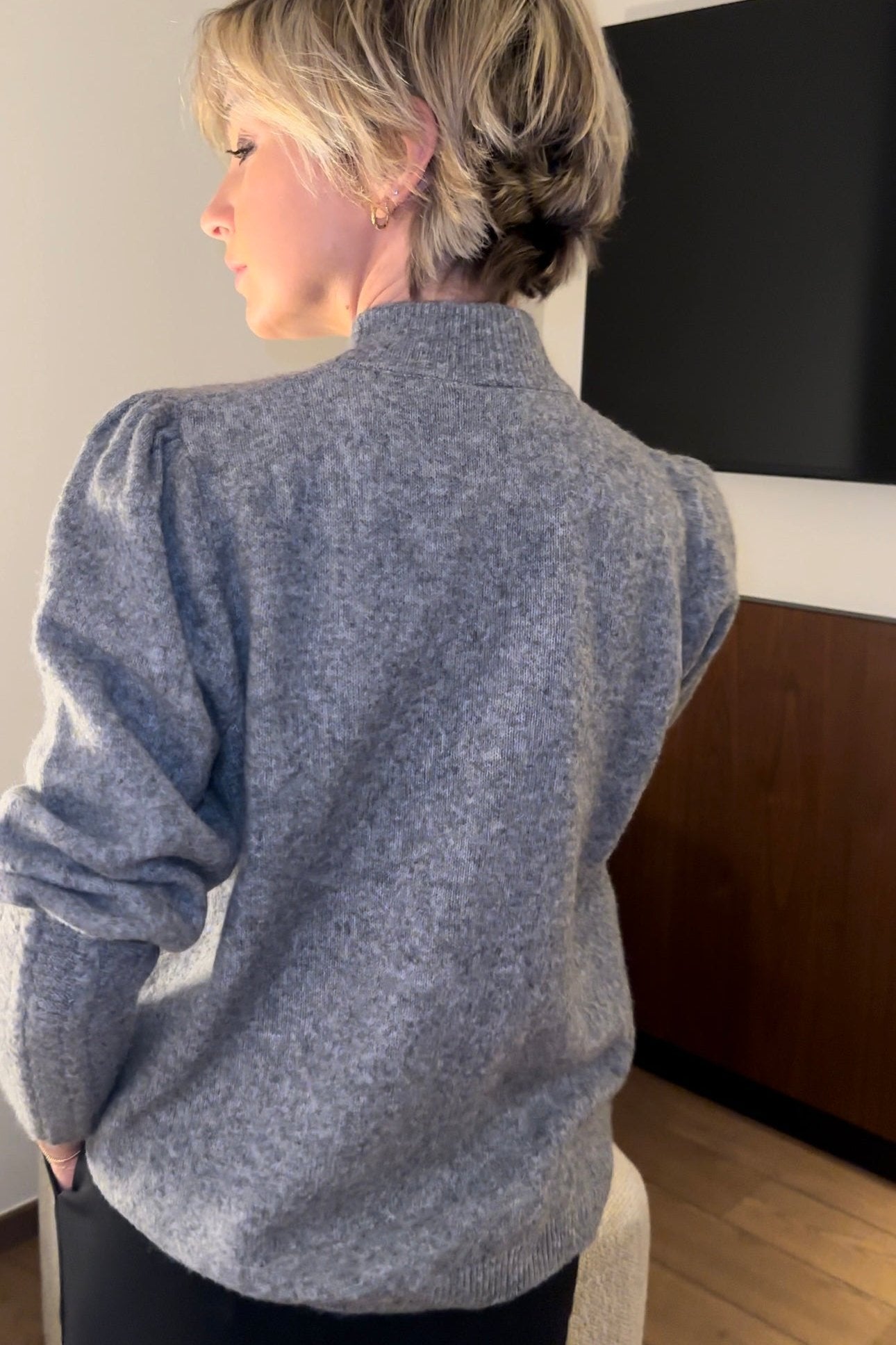 AMELIA KNIT PULLOVER