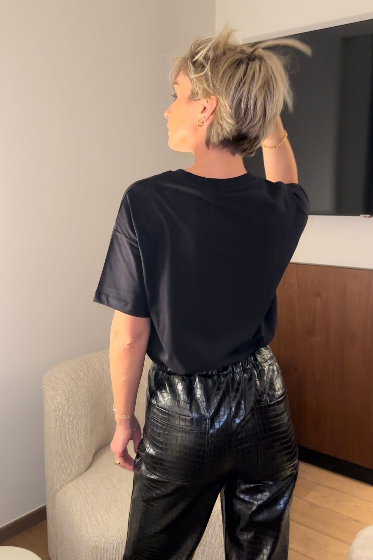 ELECTRA T-SHIRT BLACK