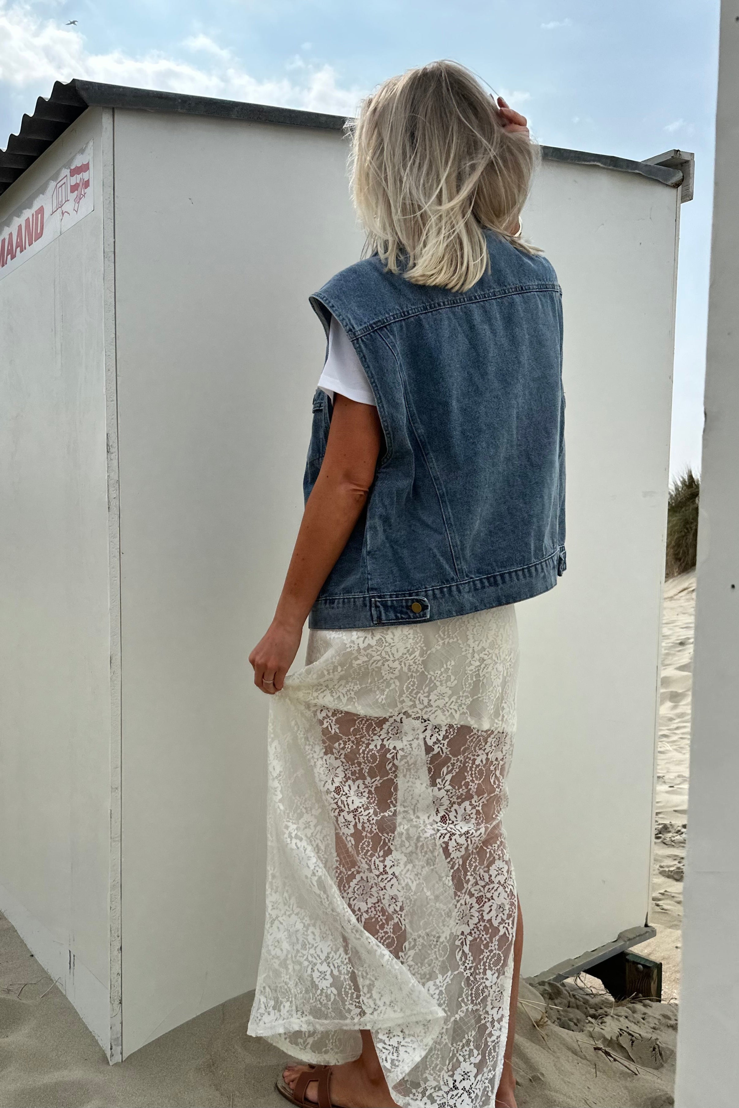 LUCIA LACE SKIRT