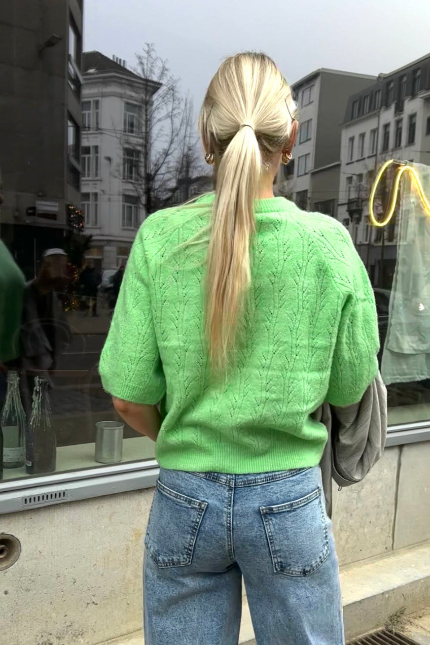 APRIL PULLOVER