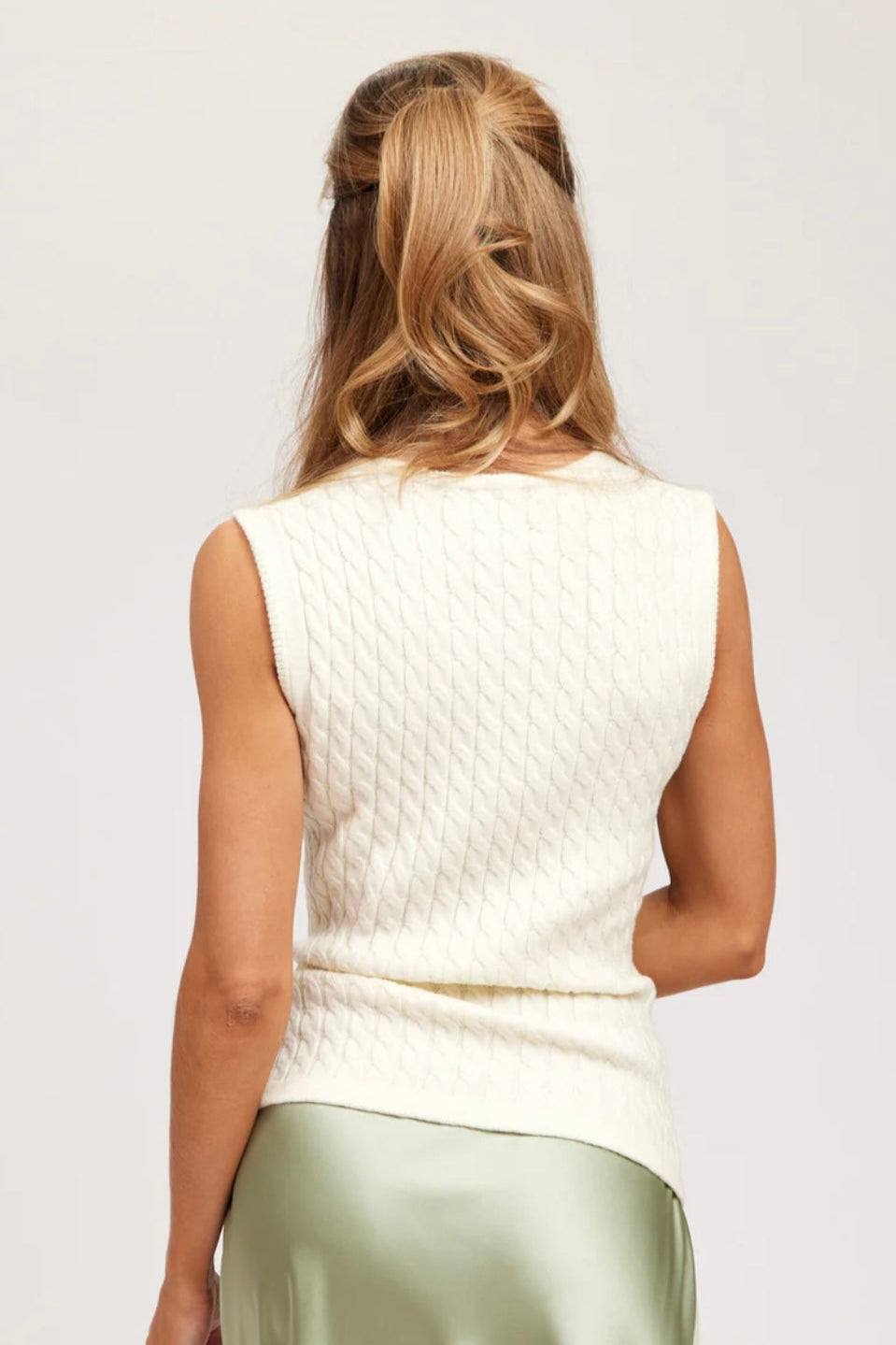 AMELIA CABLE KNIT TOP