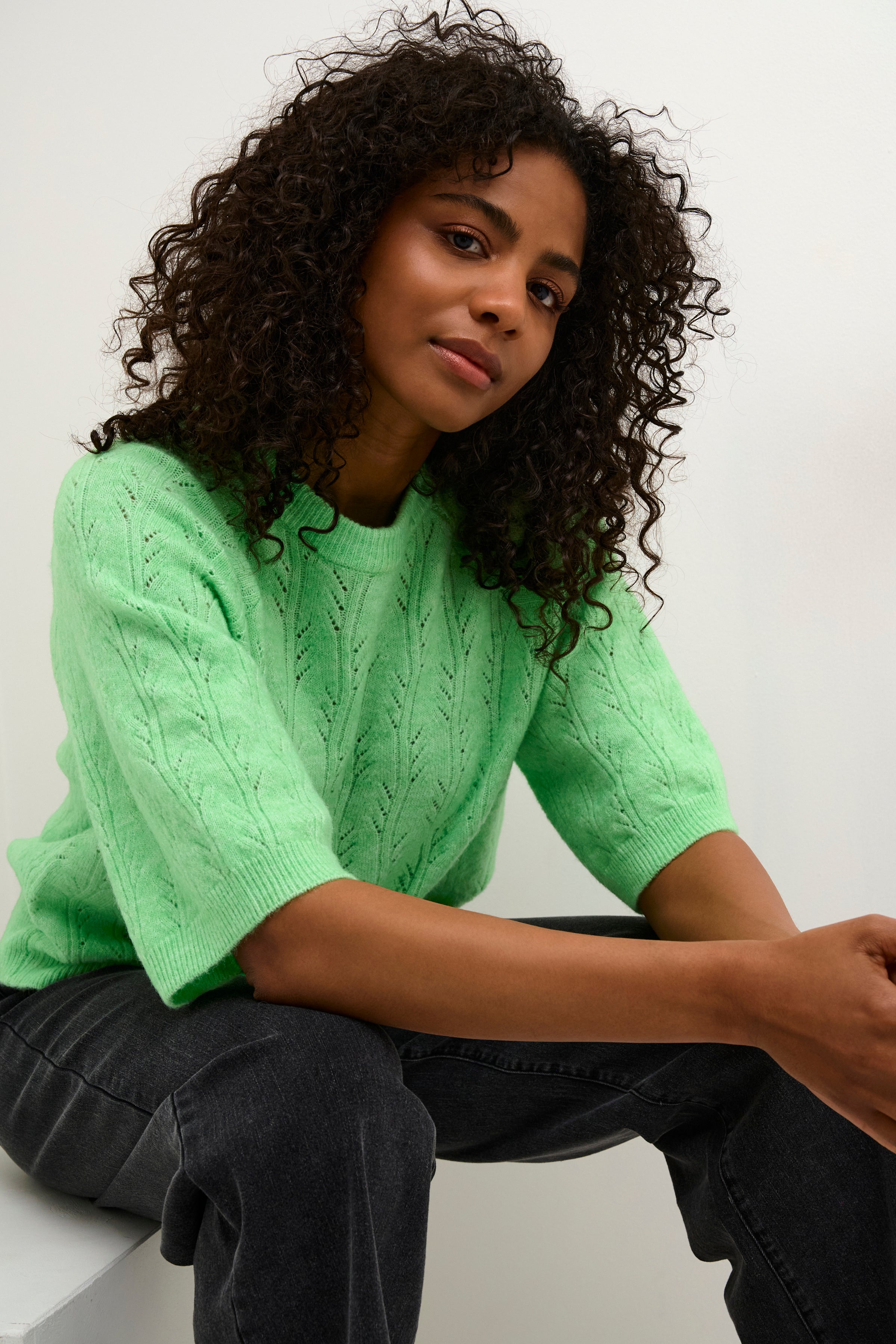 APRIL PULLOVER