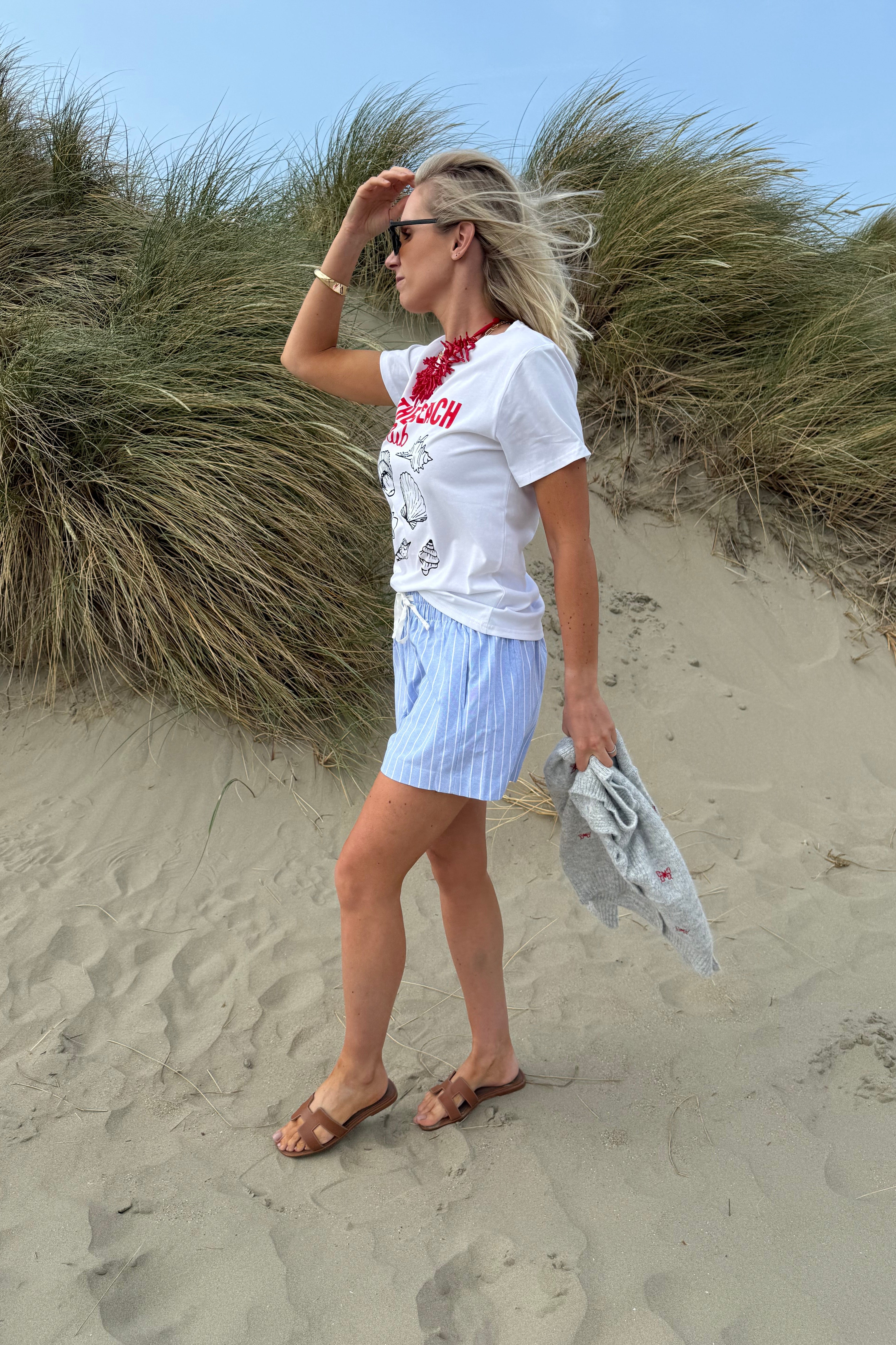 THE BEACH CLUB TEE