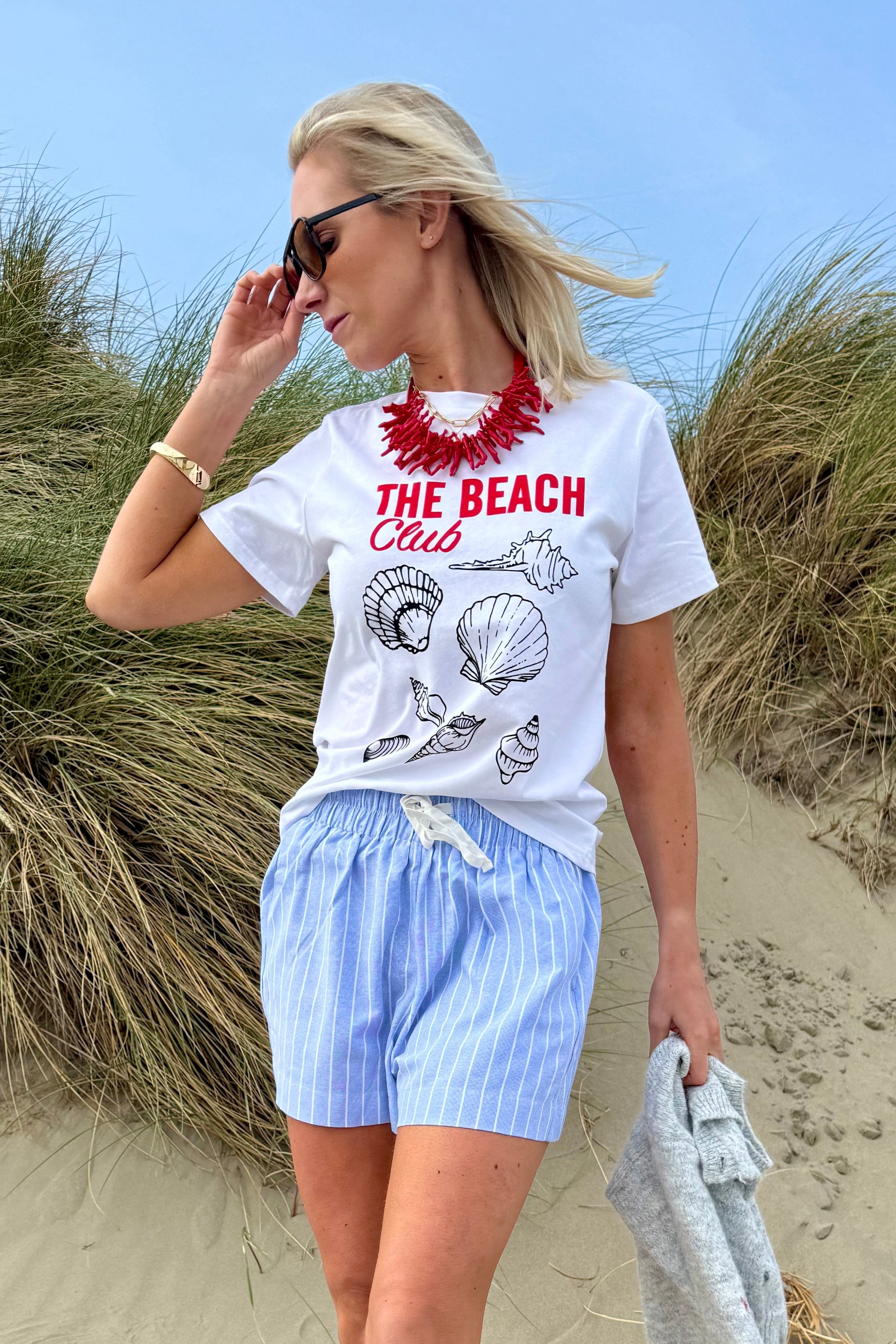 THE BEACH CLUB TEE