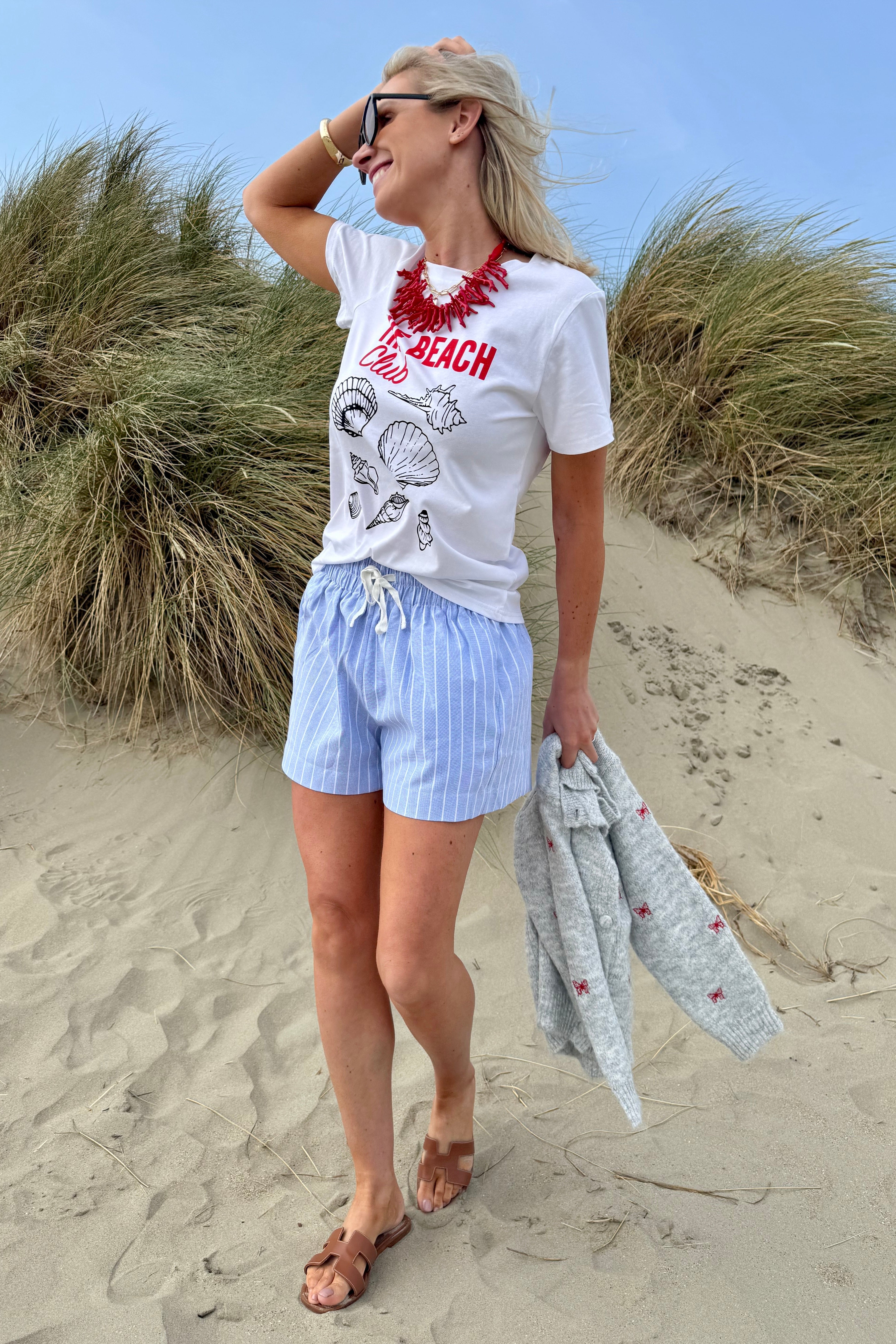 THE BEACH CLUB TEE