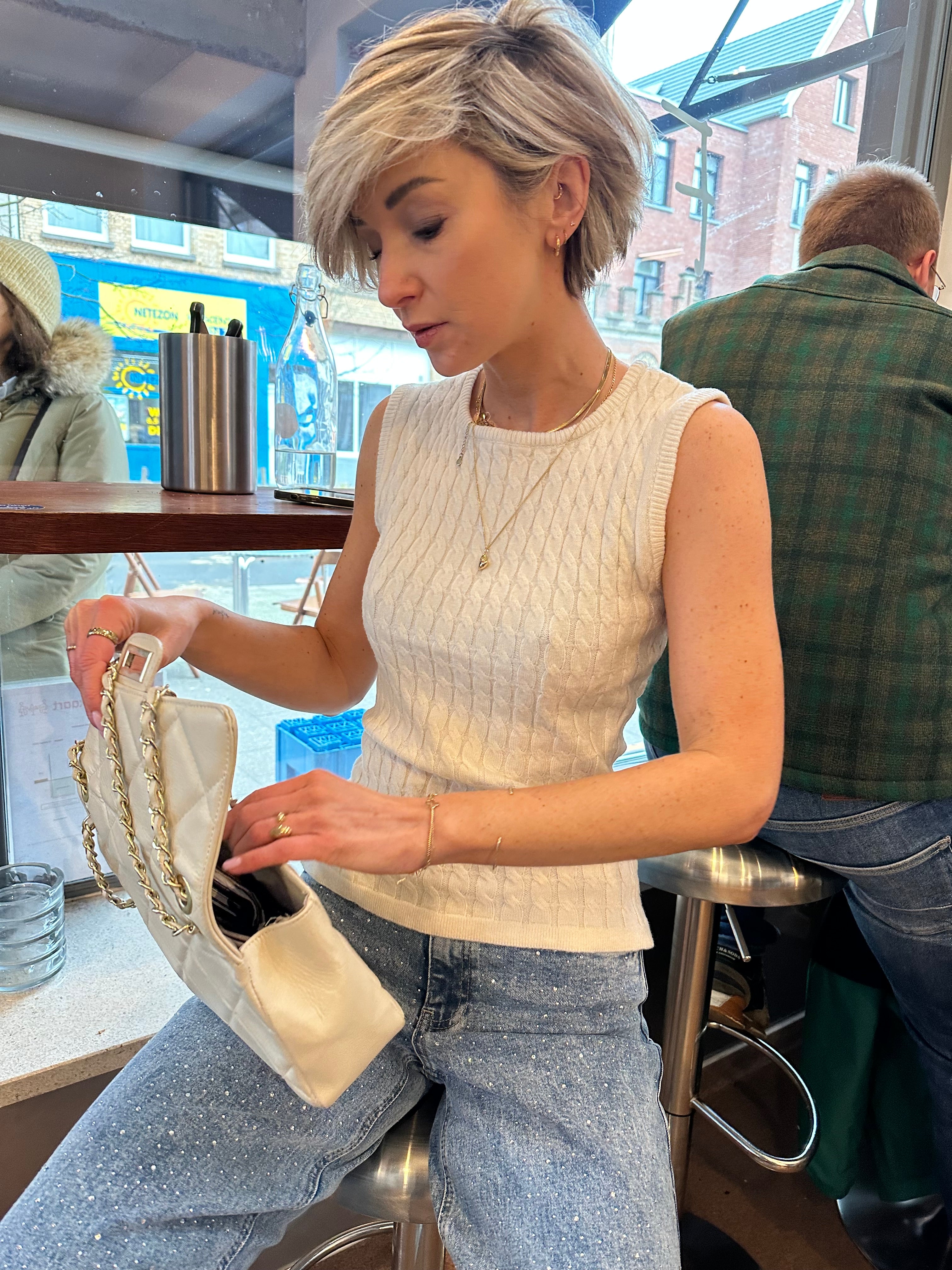 AMELIA CABLE KNIT TOP